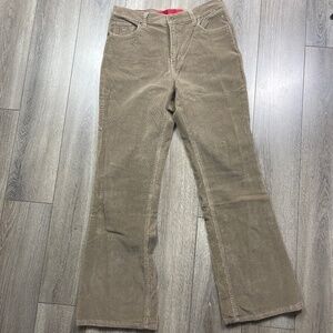 Brown pants‎